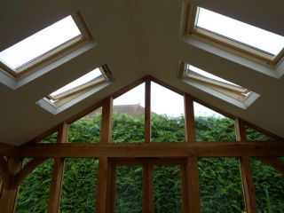 Ceiling plastering for outdoor oak summerhouse extension